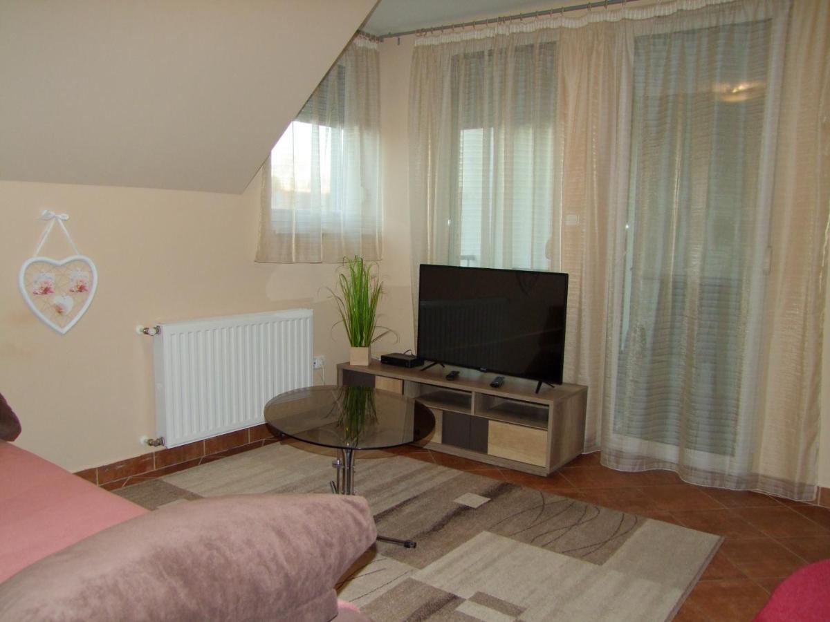 Greta Apartman Hajdúszoboszló 外观 照片